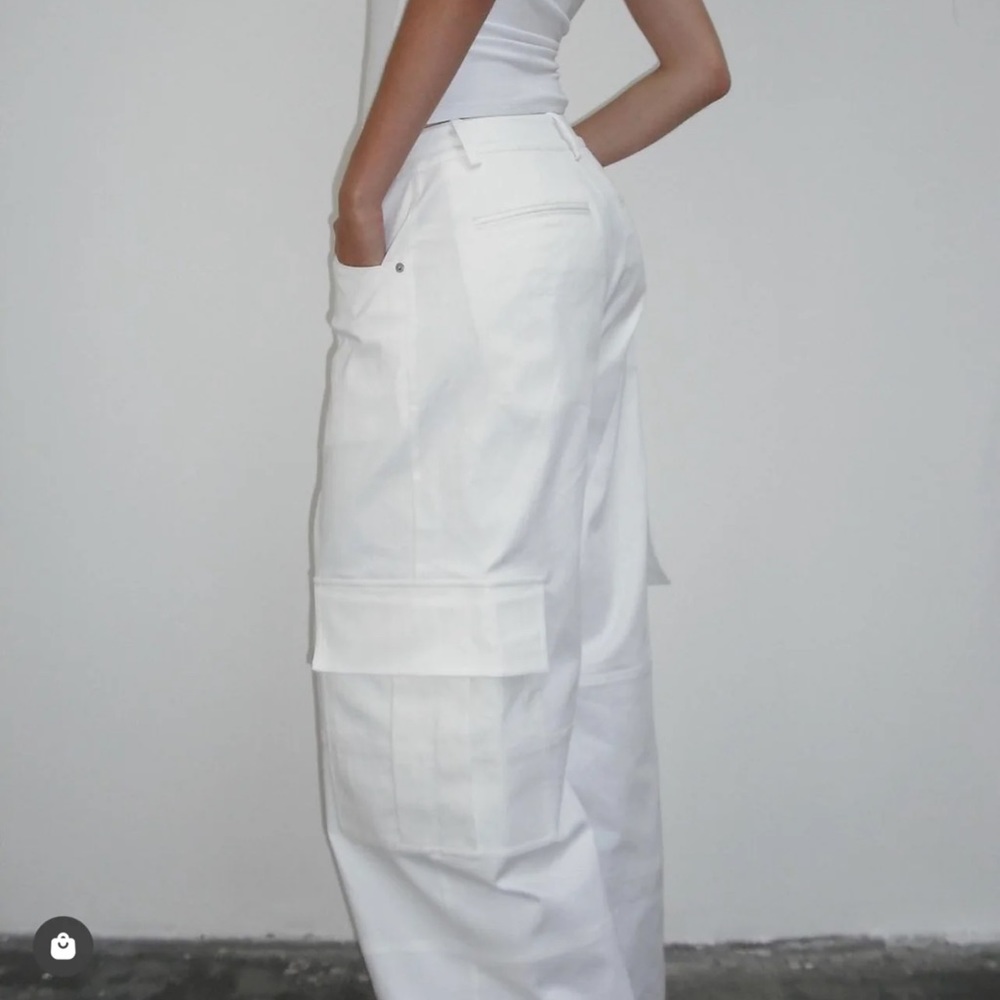 RELAXED DENIM CARGO - WHITE - Local European - Picture 5 of 5